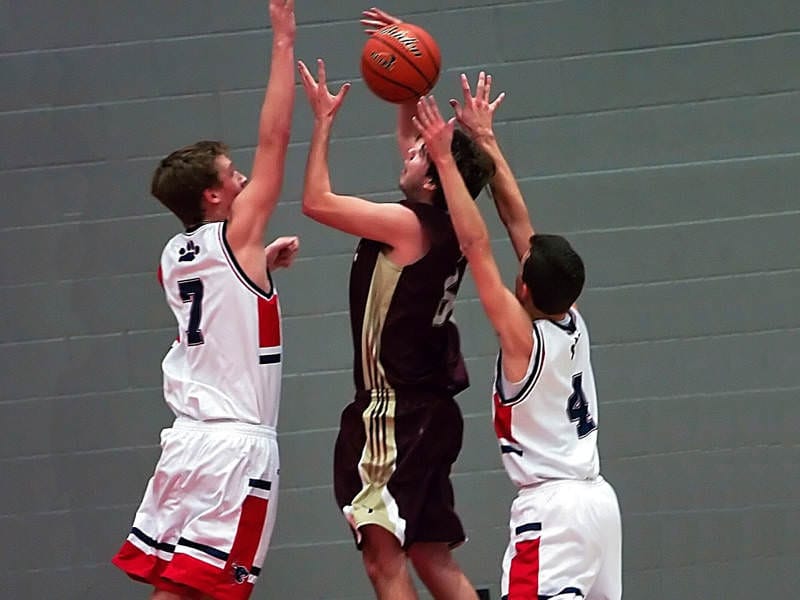 High School Basketball Arms Up Why Athletes are More at Risk for Thoracic Outlet Syndrome